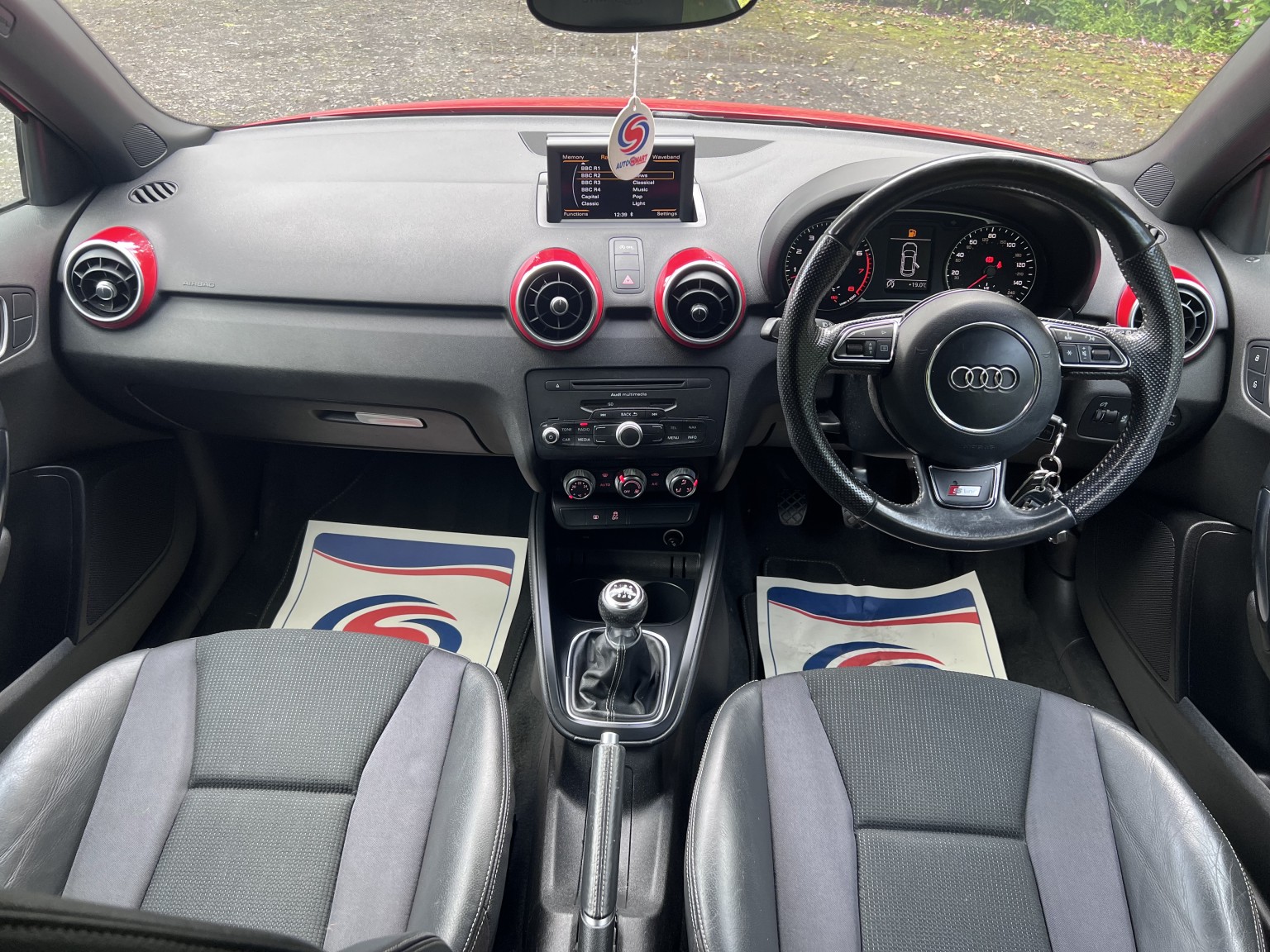 AUDI A1