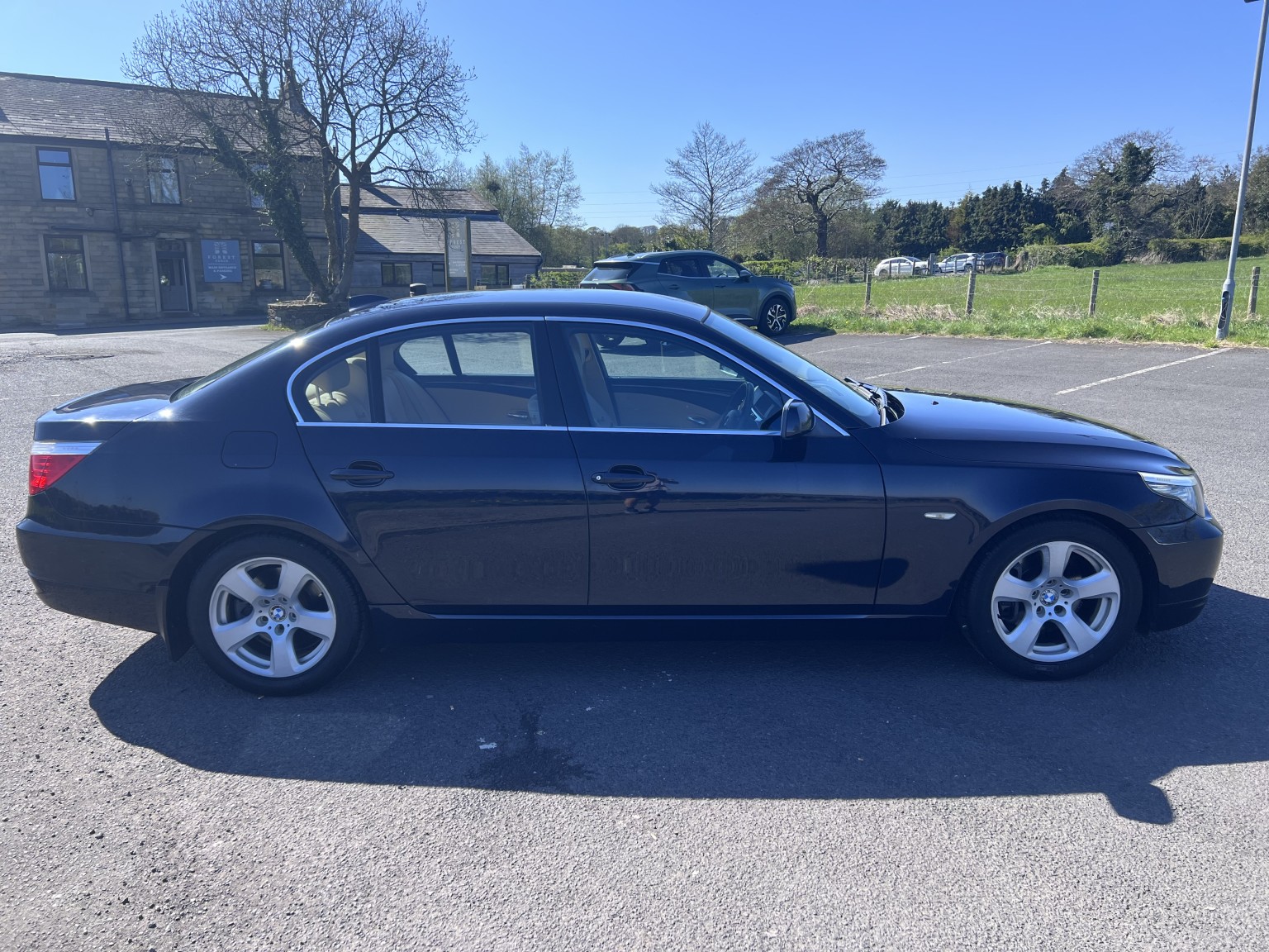  BMW 5 SERIES