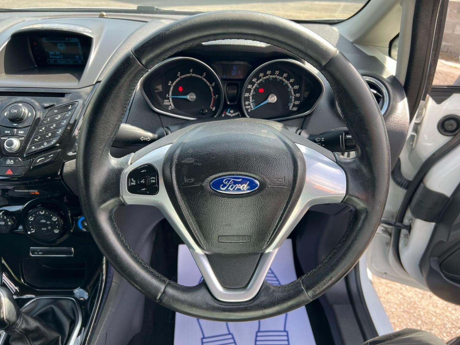  FORD FIESTA