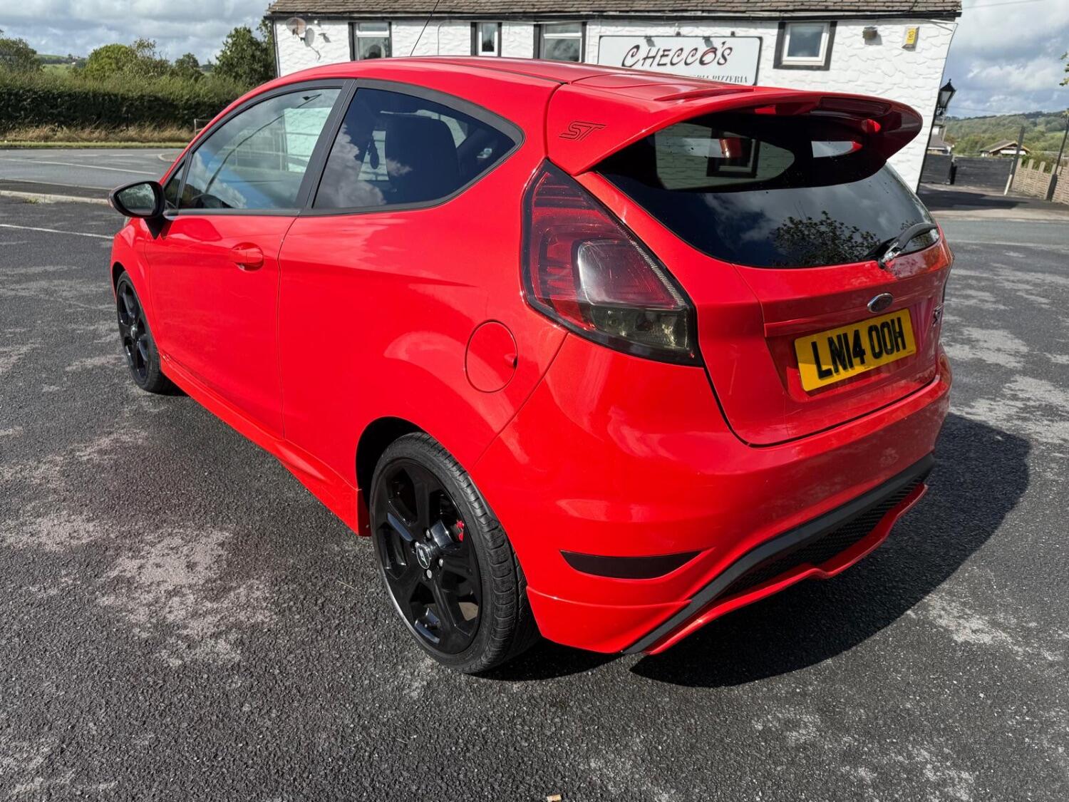  FORD FIESTA