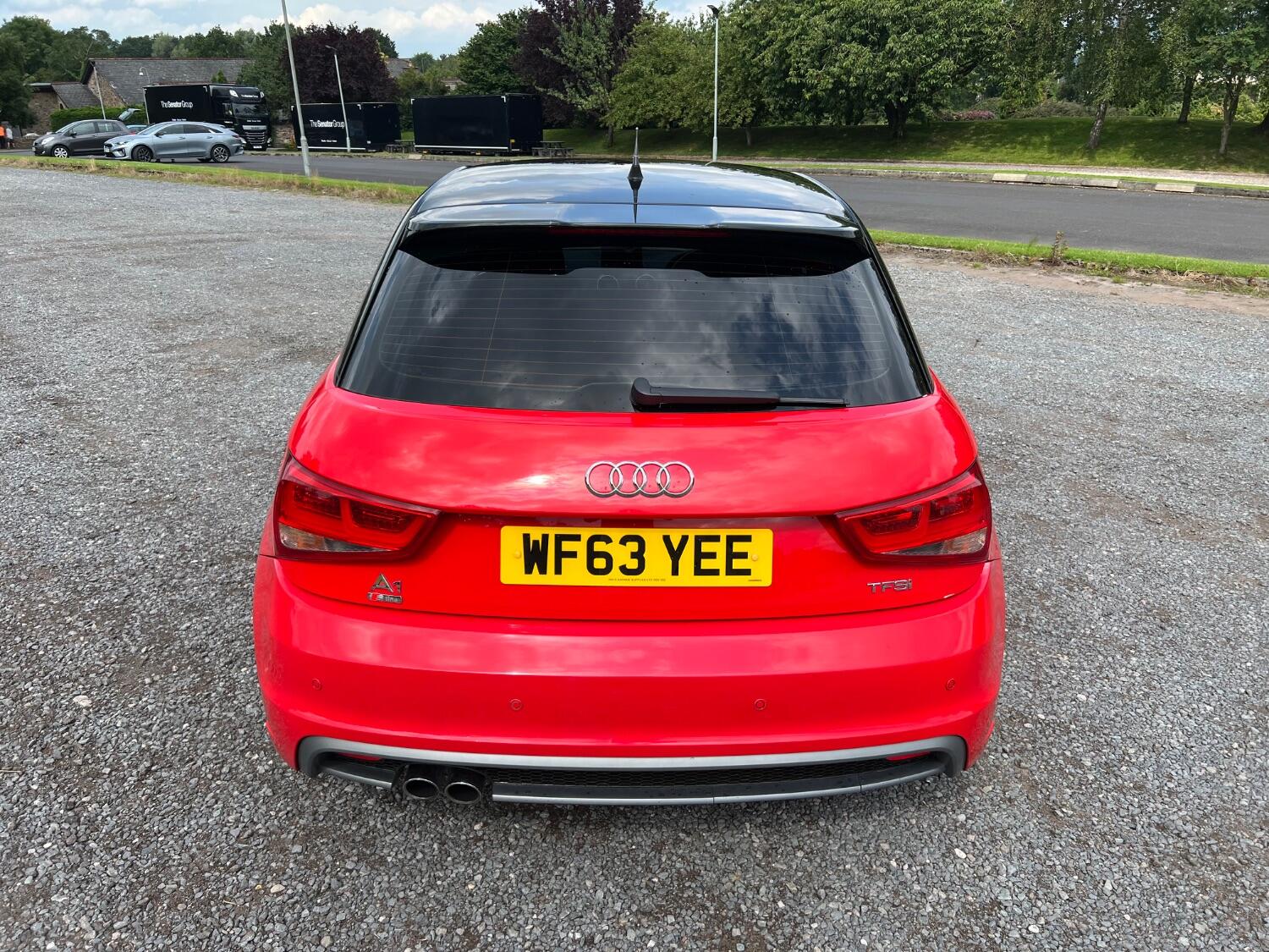  AUDI A1