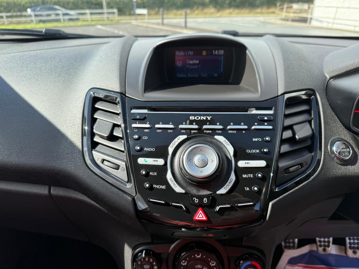  FORD FIESTA