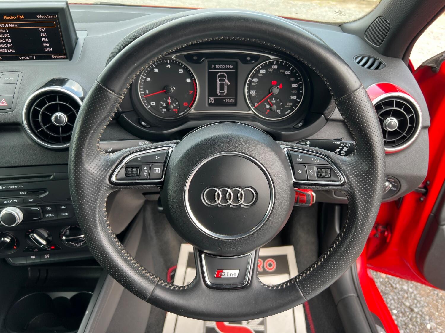  AUDI A1