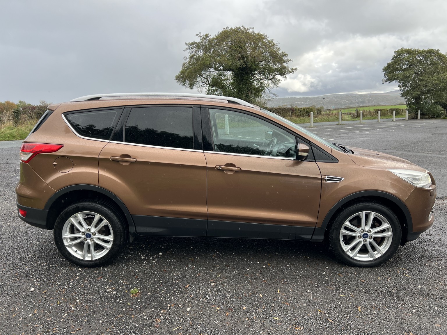  FORD KUGA