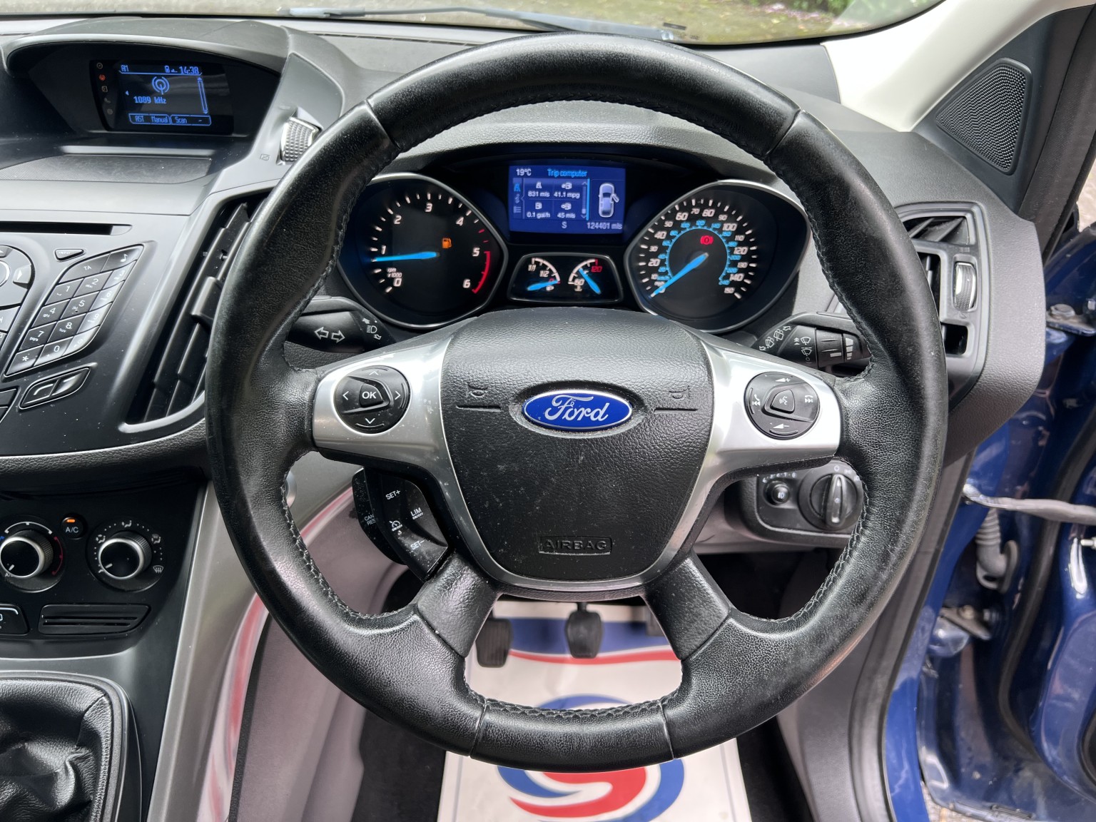  FORD KUGA