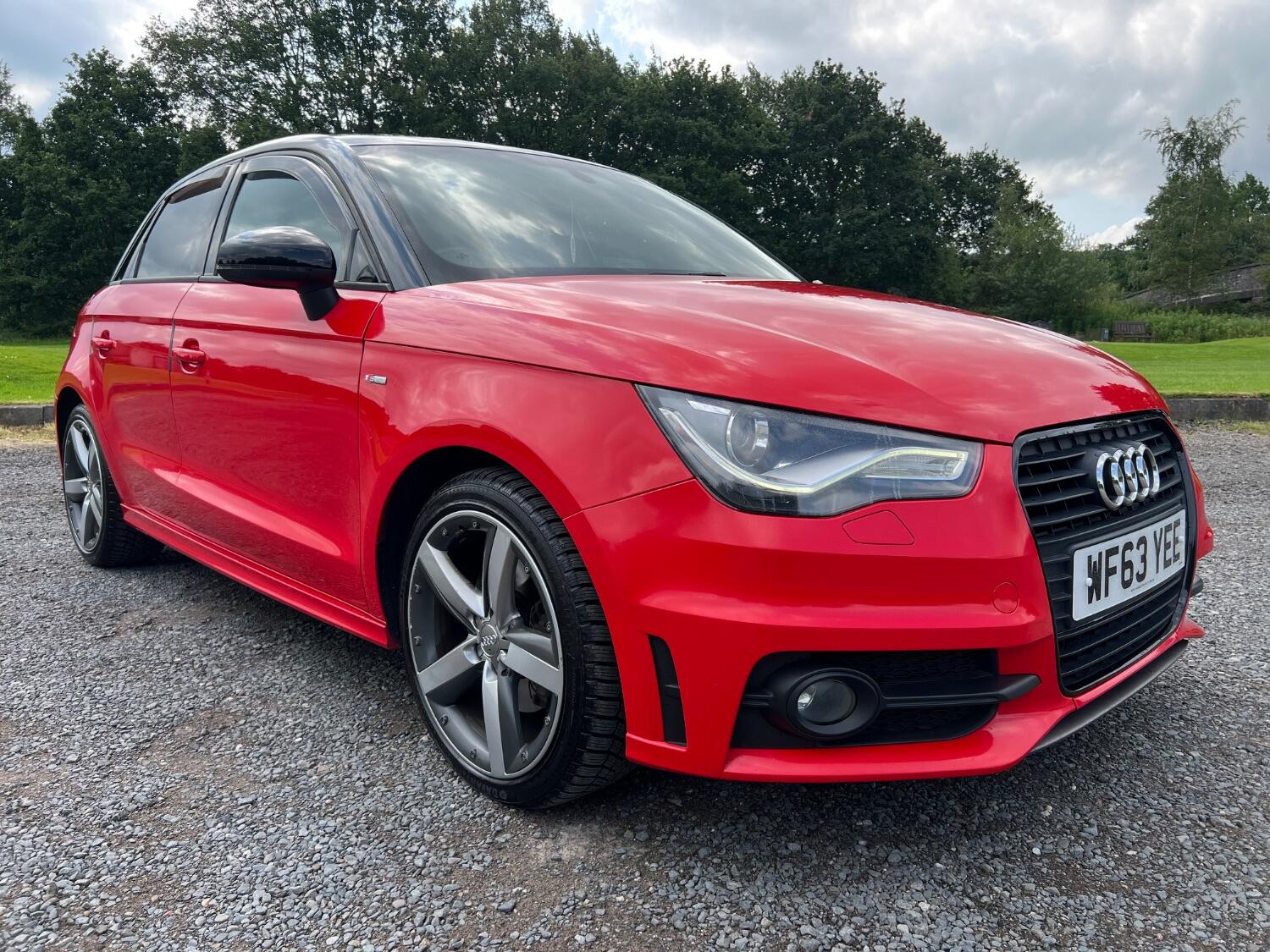 AUDI A1