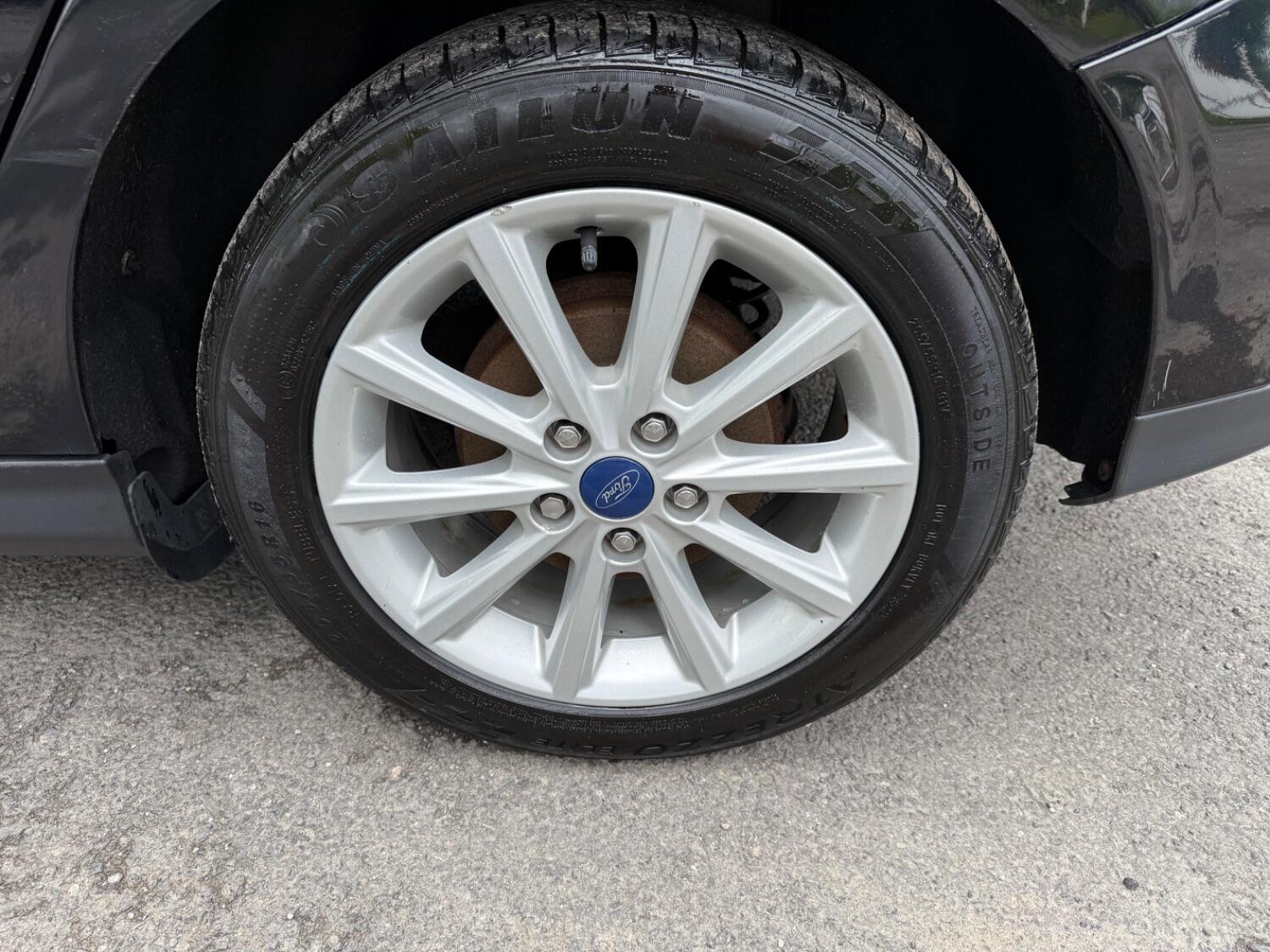  FORD FOCUS