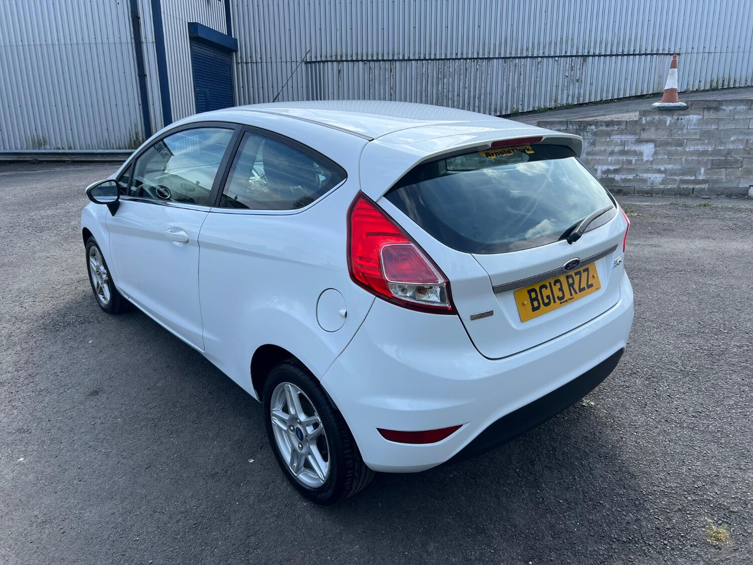  FORD FIESTA