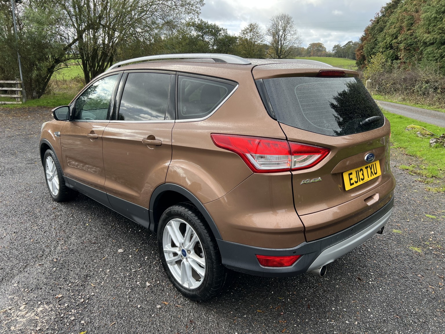  FORD KUGA