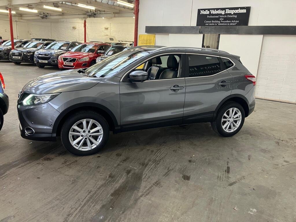  NISSAN QASHQAI