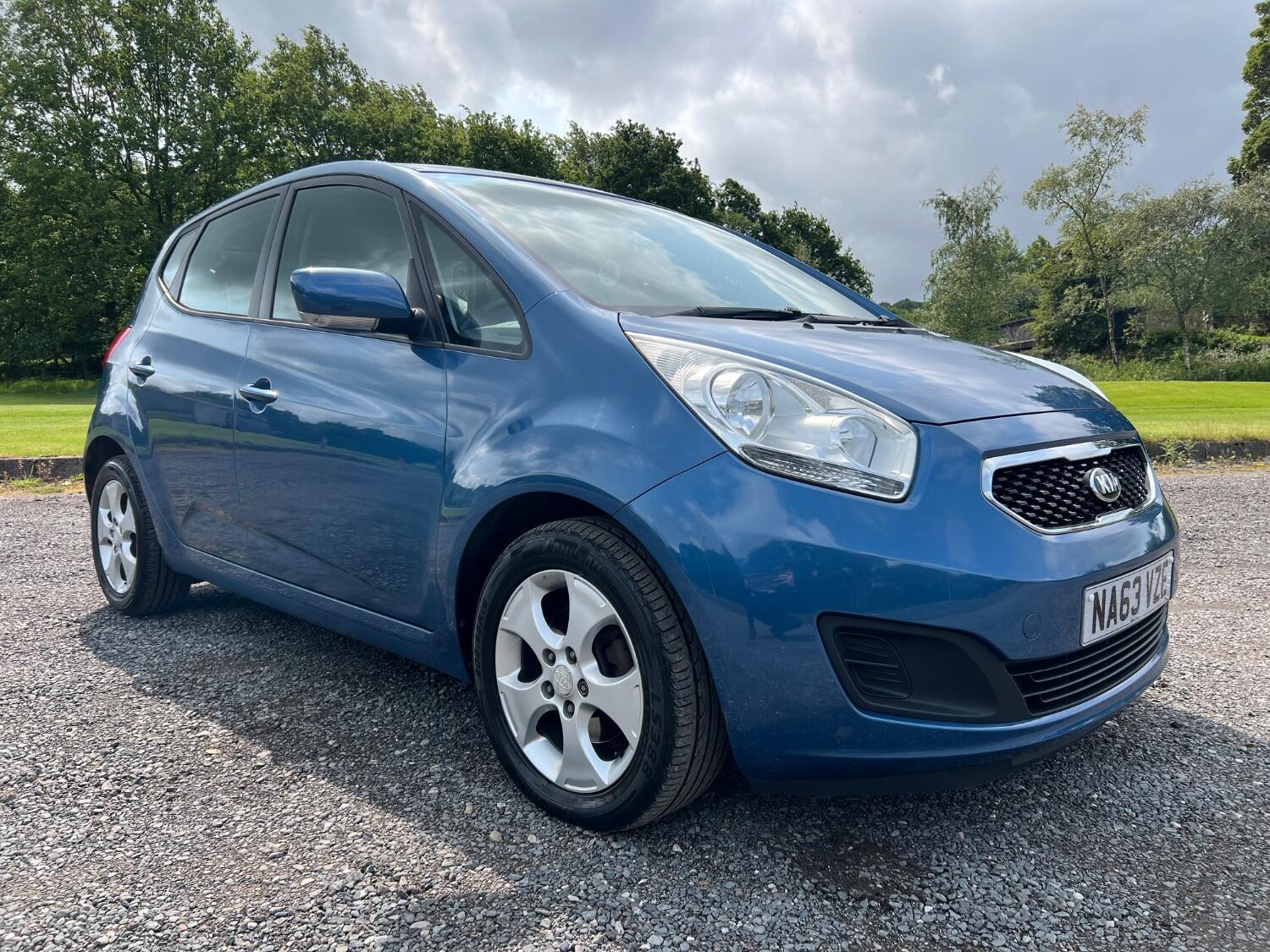  KIA VENGA