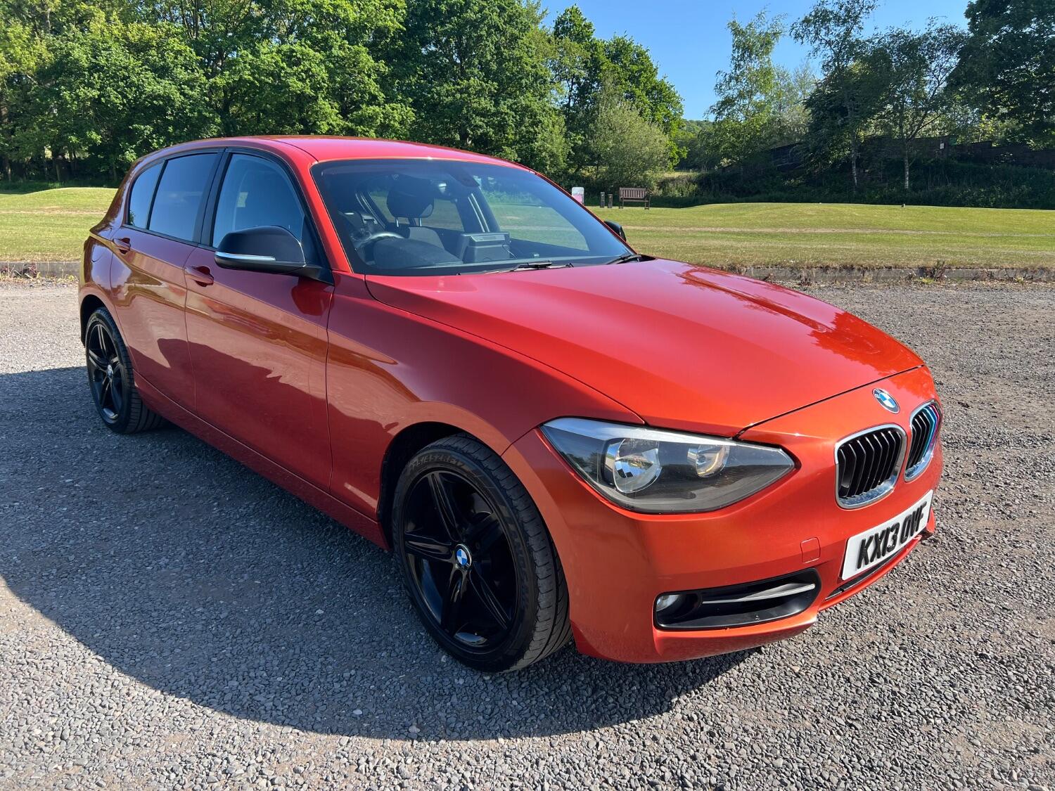  BMW 1 SERIES