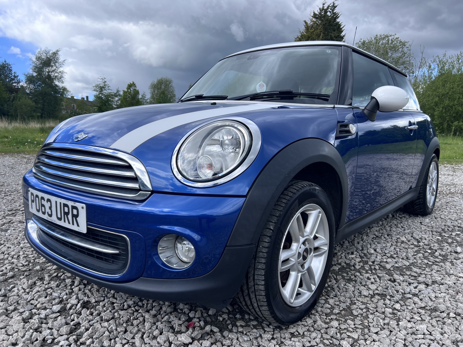  MINI HATCH