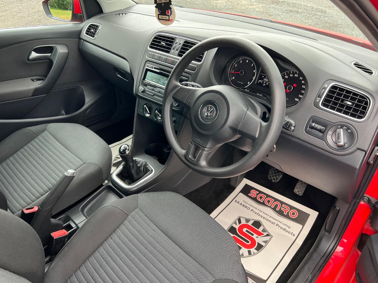  VOLKSWAGEN POLO