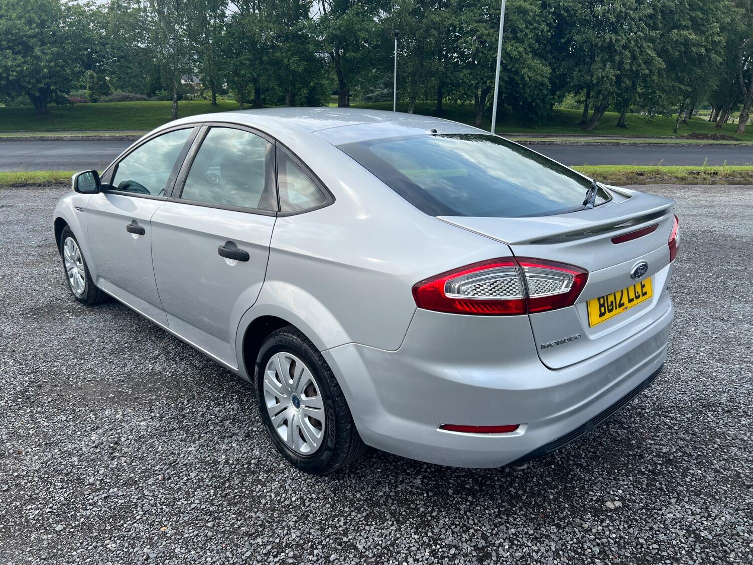  FORD MONDEO