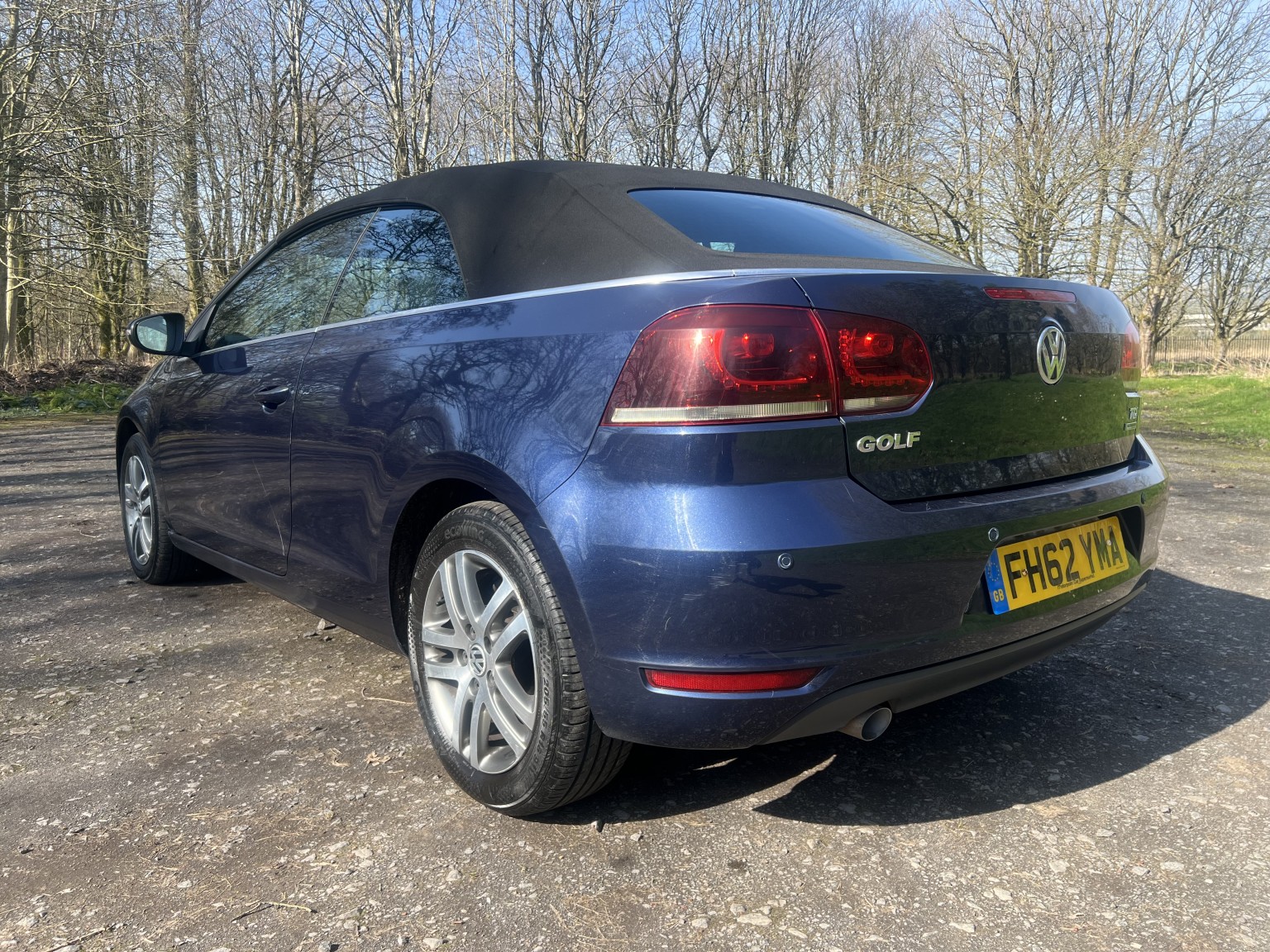  VOLKSWAGEN GOLF