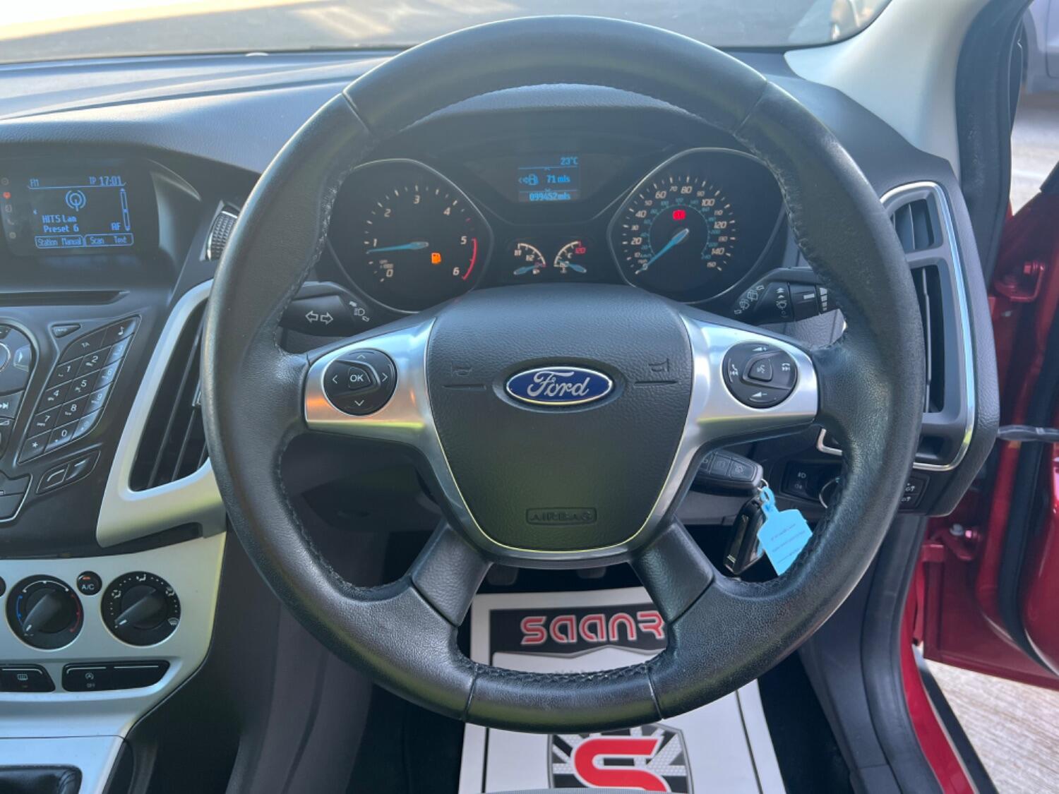  FORD FOCUS