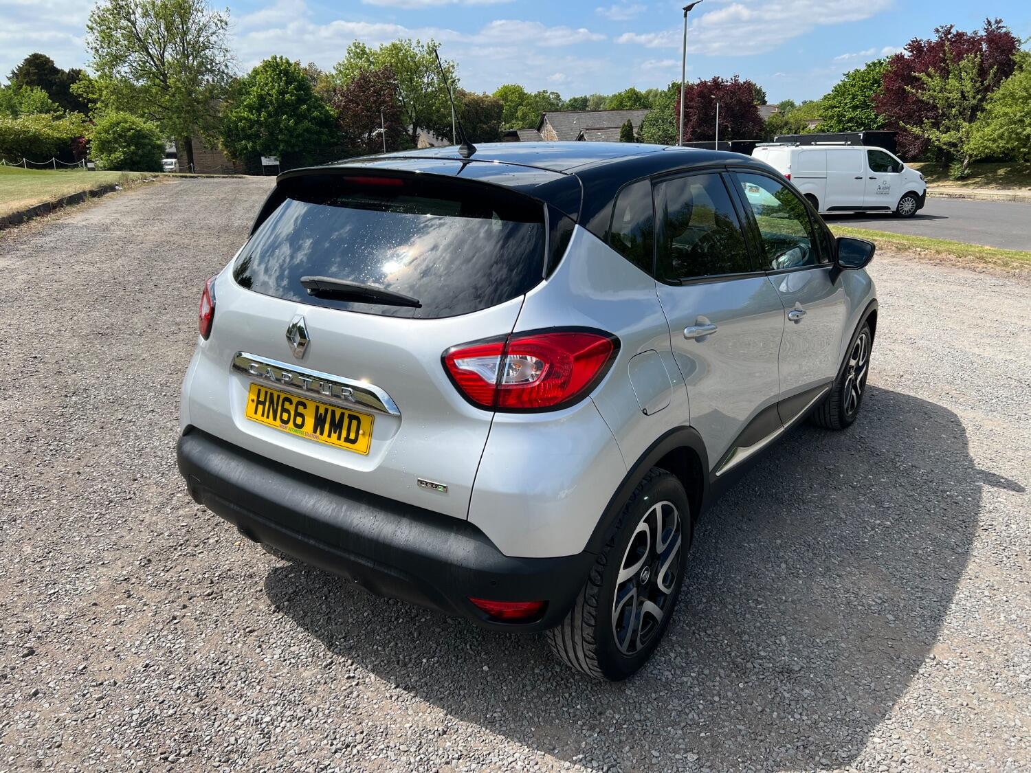 RENAULT CAPTUR