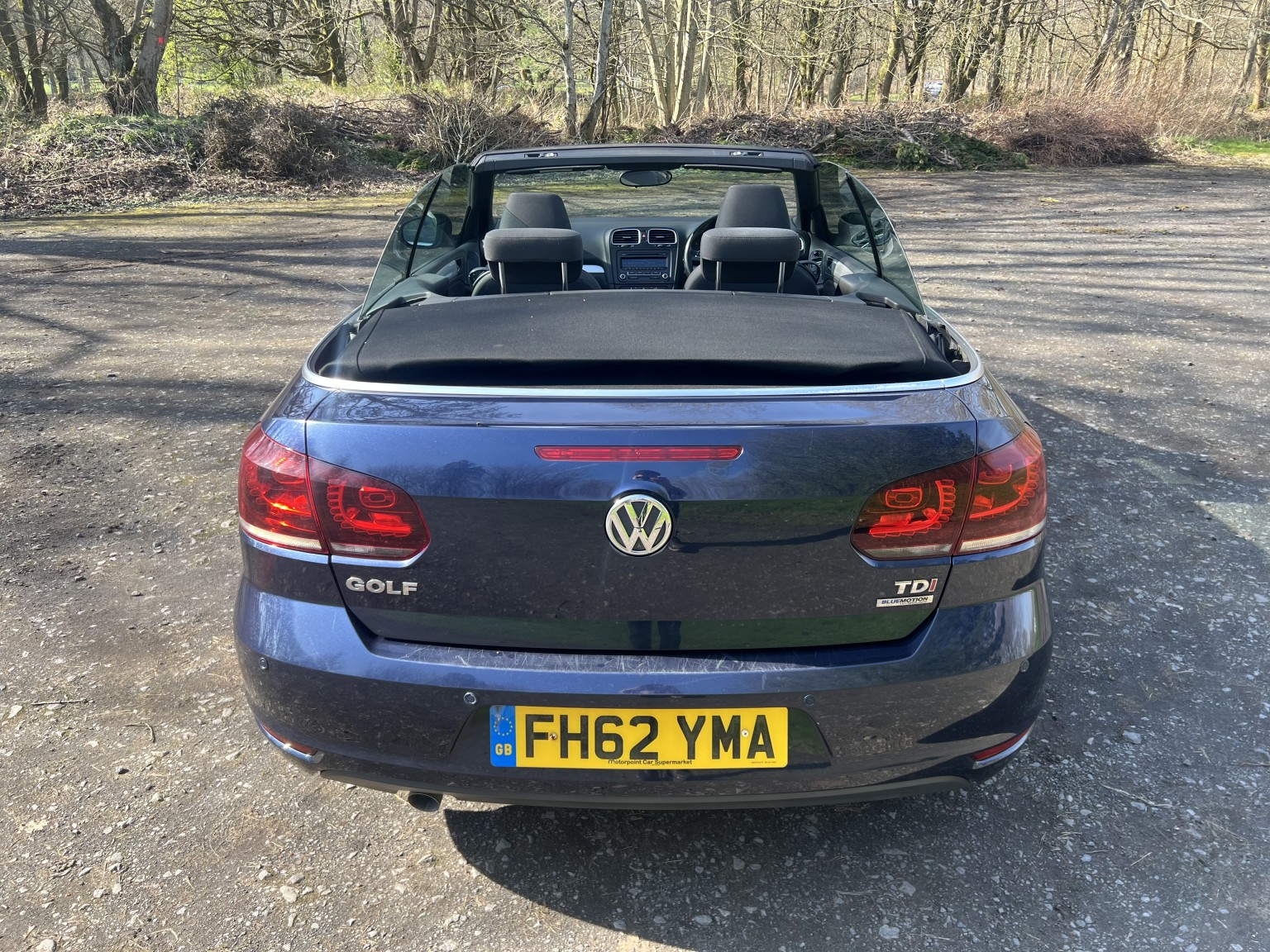  VOLKSWAGEN GOLF