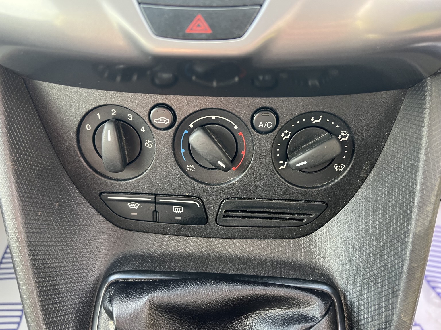  FORD TRANSIT CONNECT