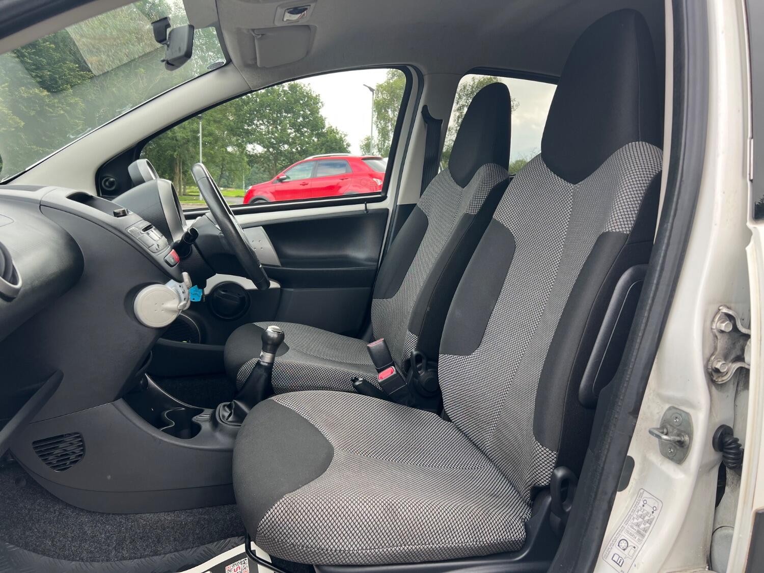  TOYOTA AYGO