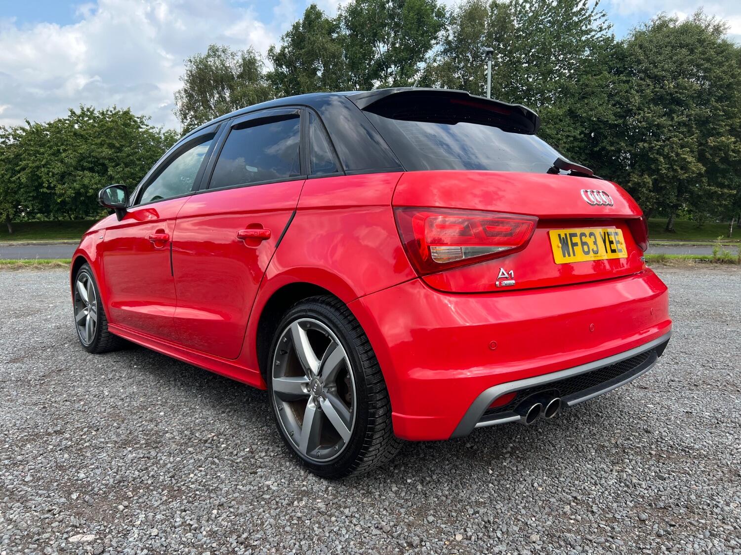  AUDI A1