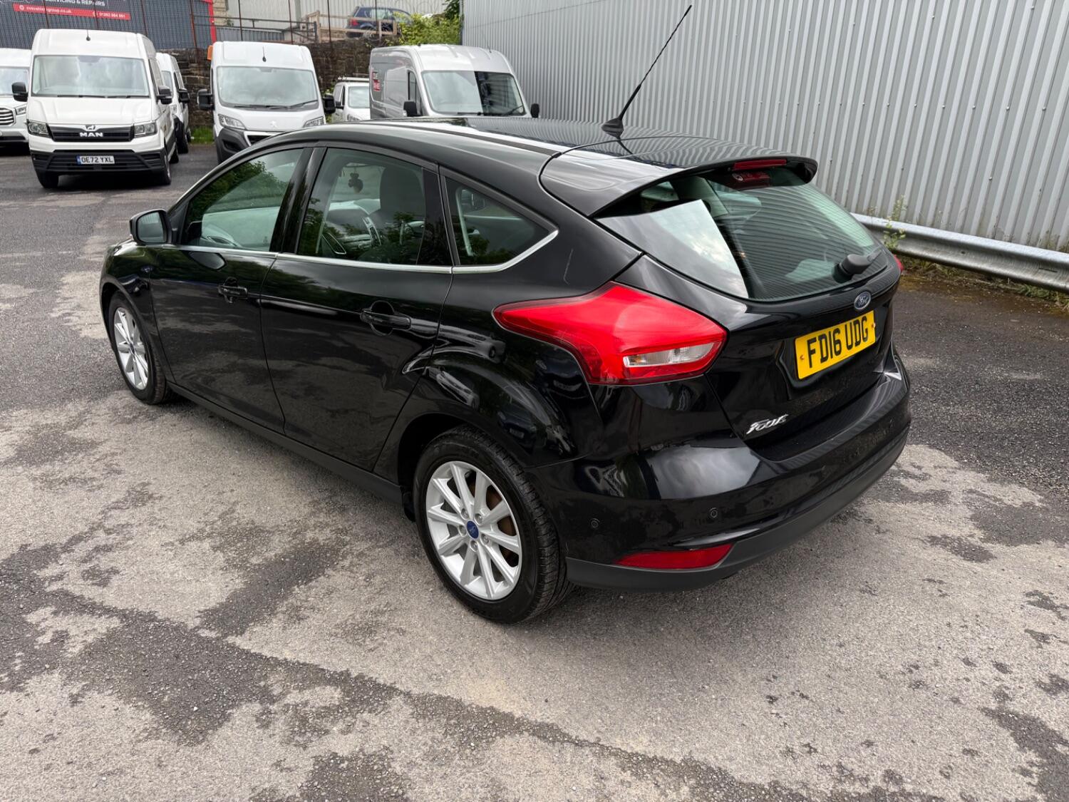  FORD FOCUS