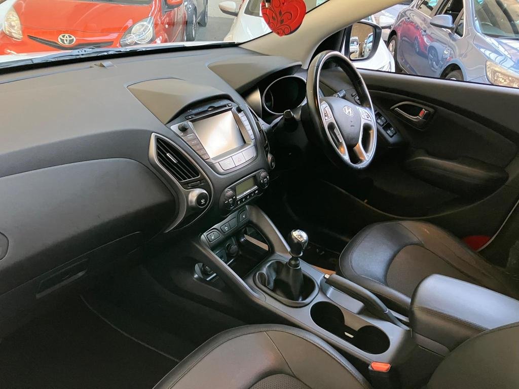  HYUNDAI IX35