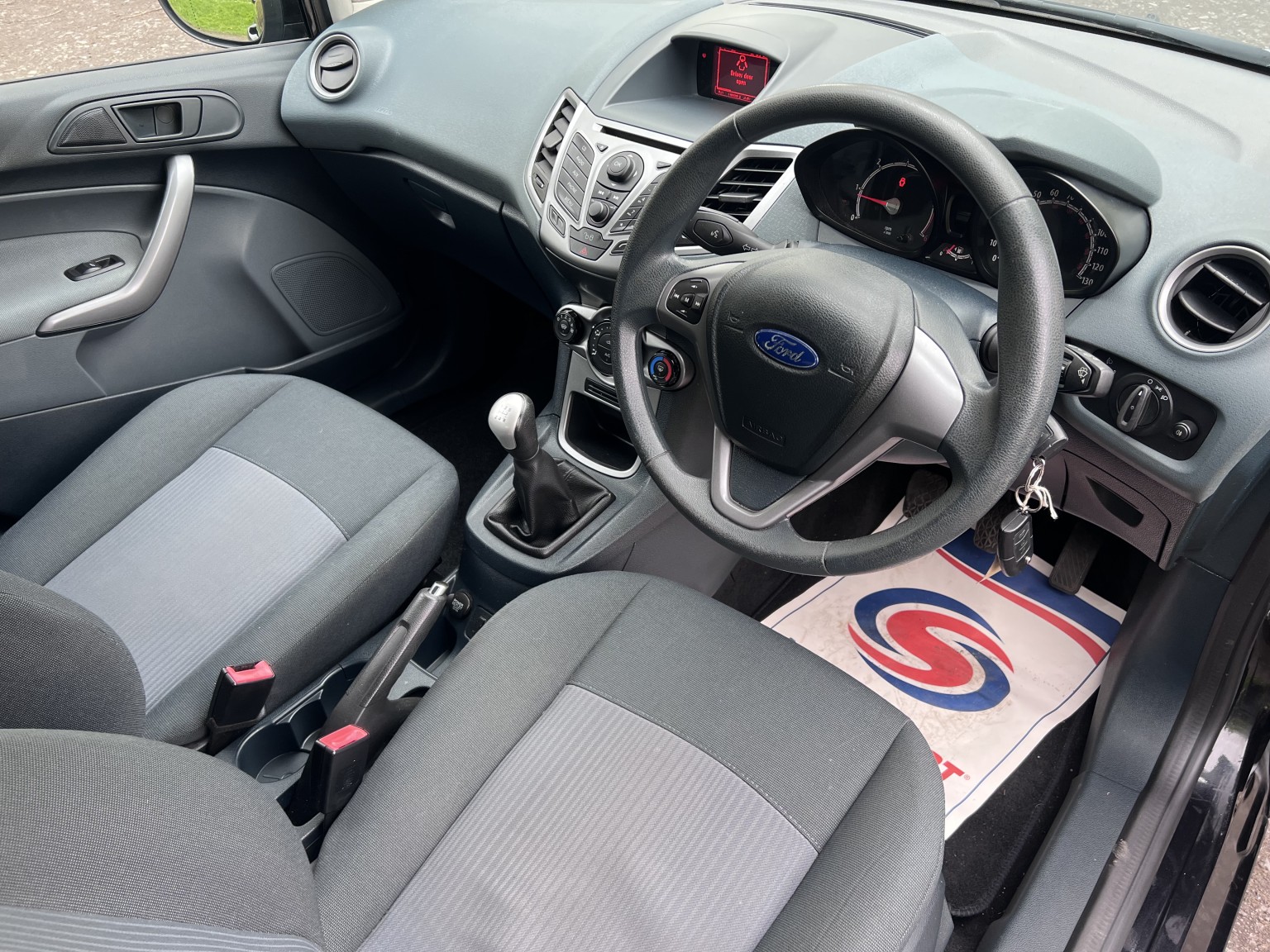  FORD FIESTA