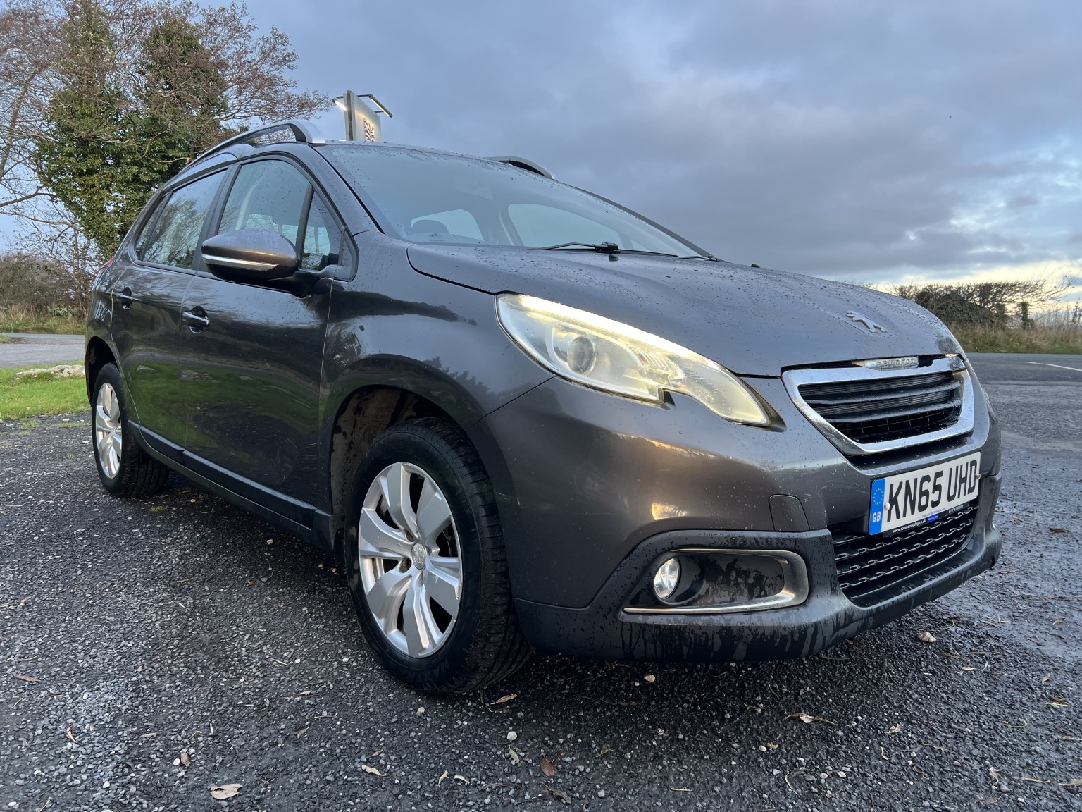  PEUGEOT 2008