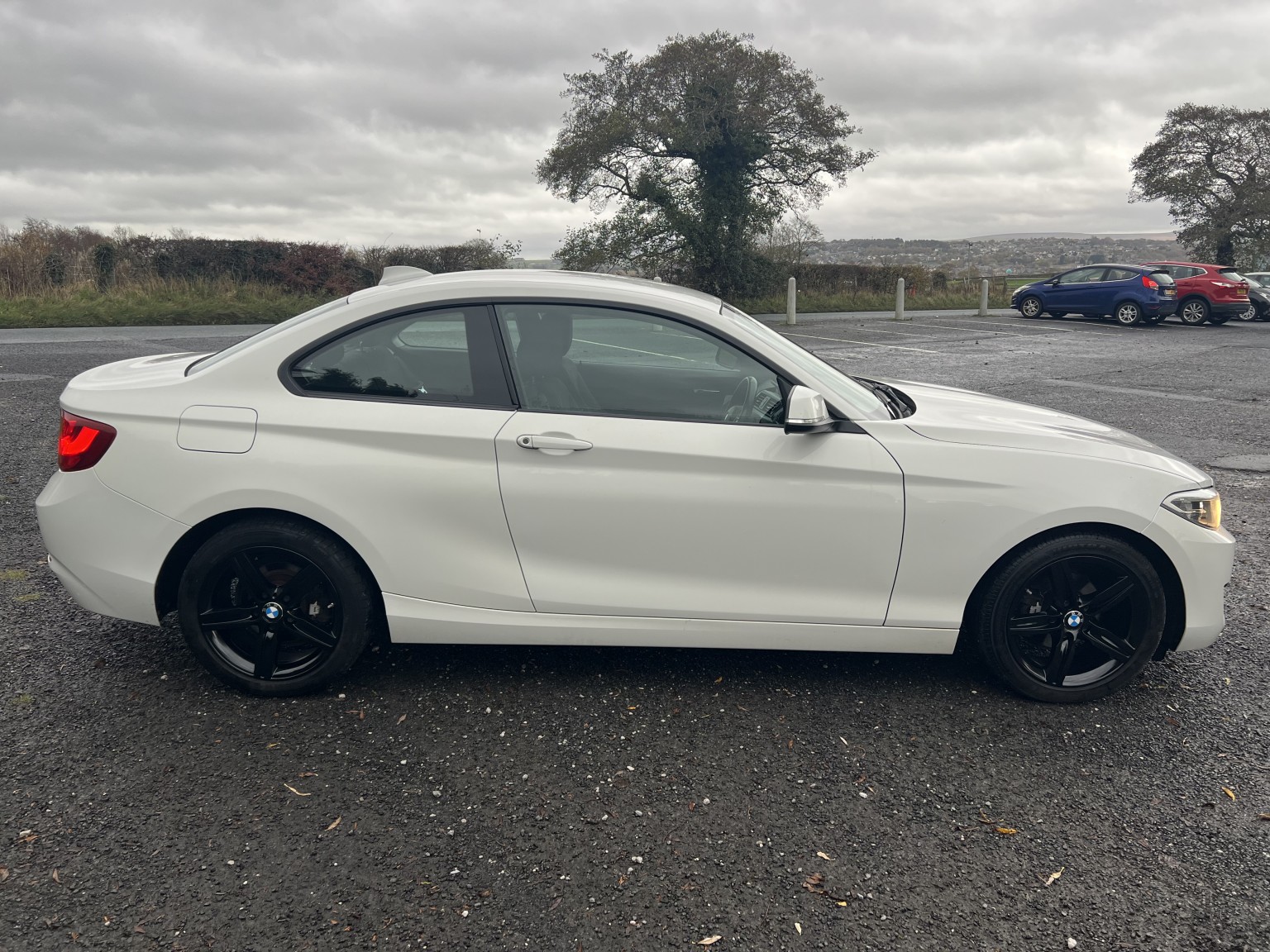  BMW 2 SERIES