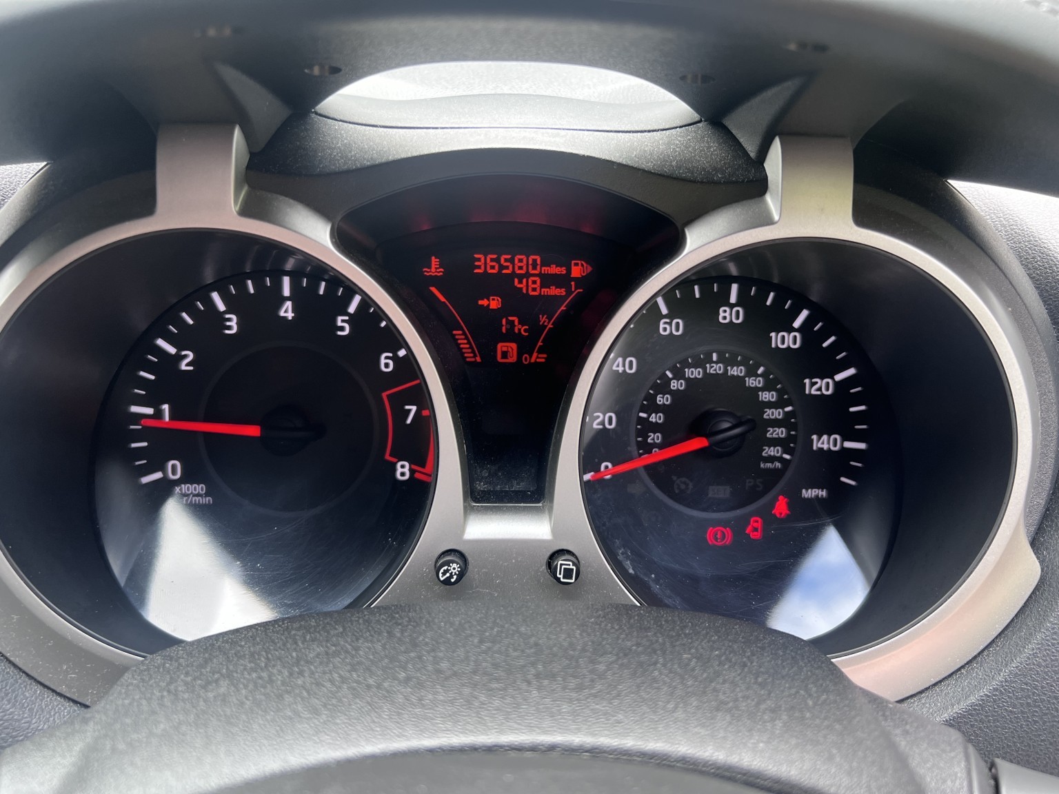  NISSAN JUKE