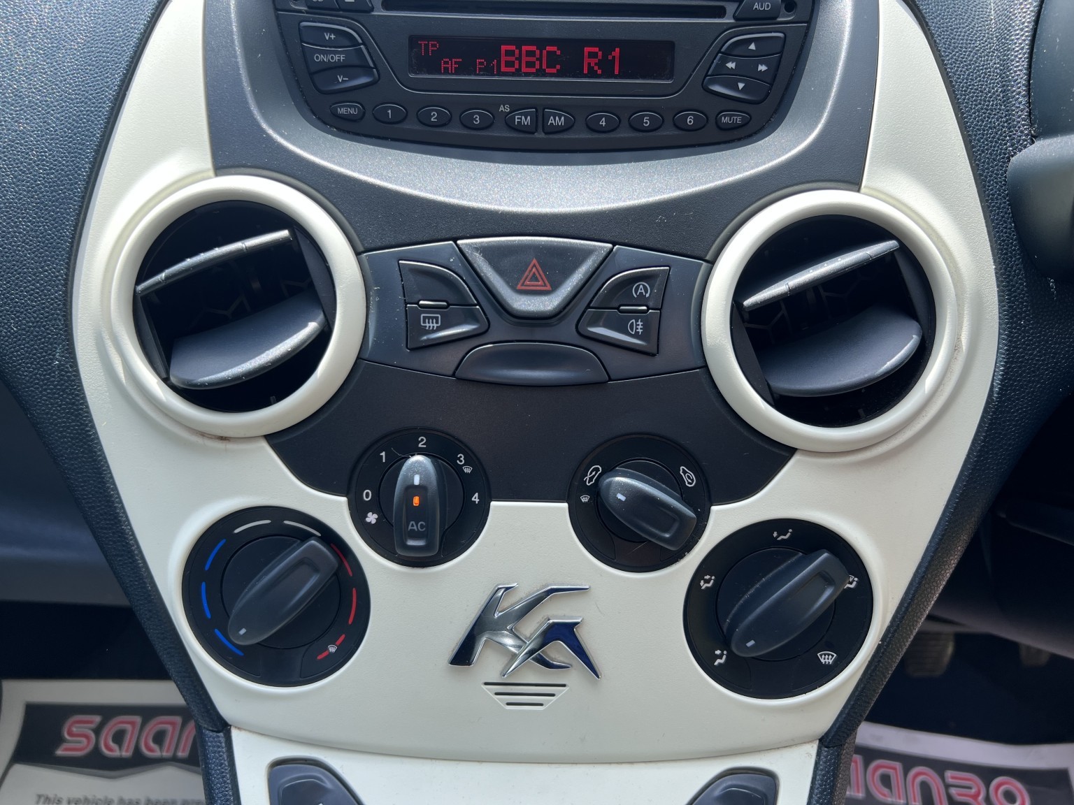  FORD KA
