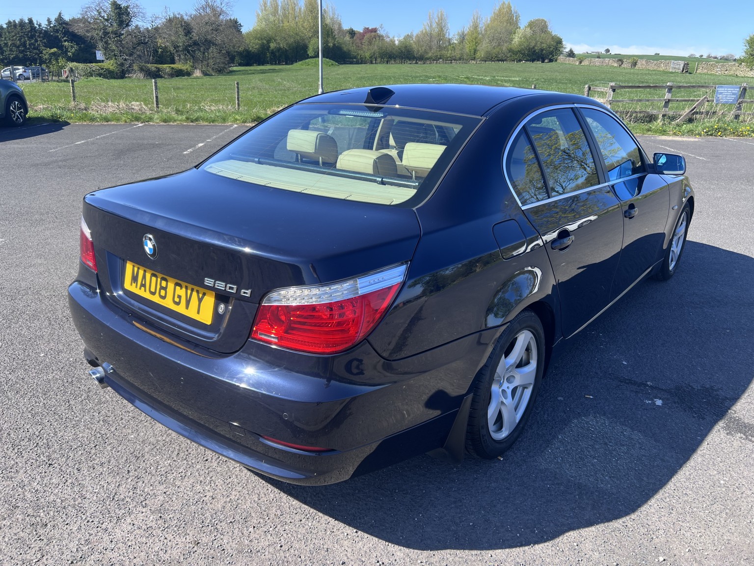  BMW 5 SERIES