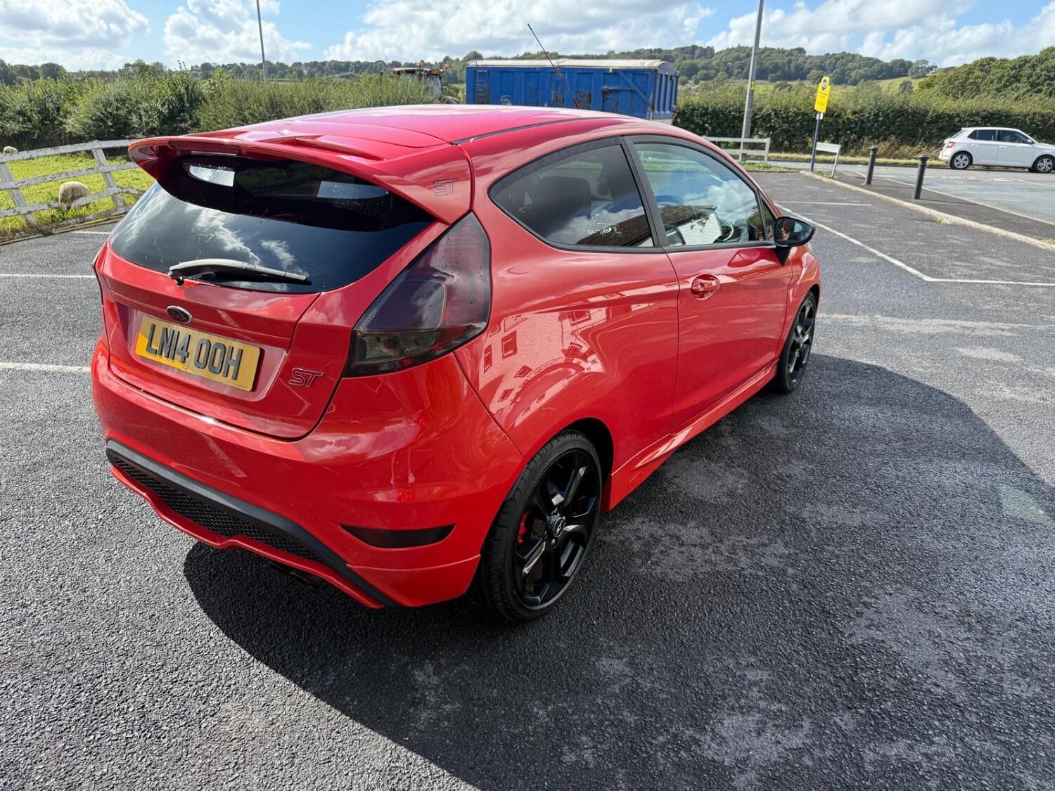  FORD FIESTA
