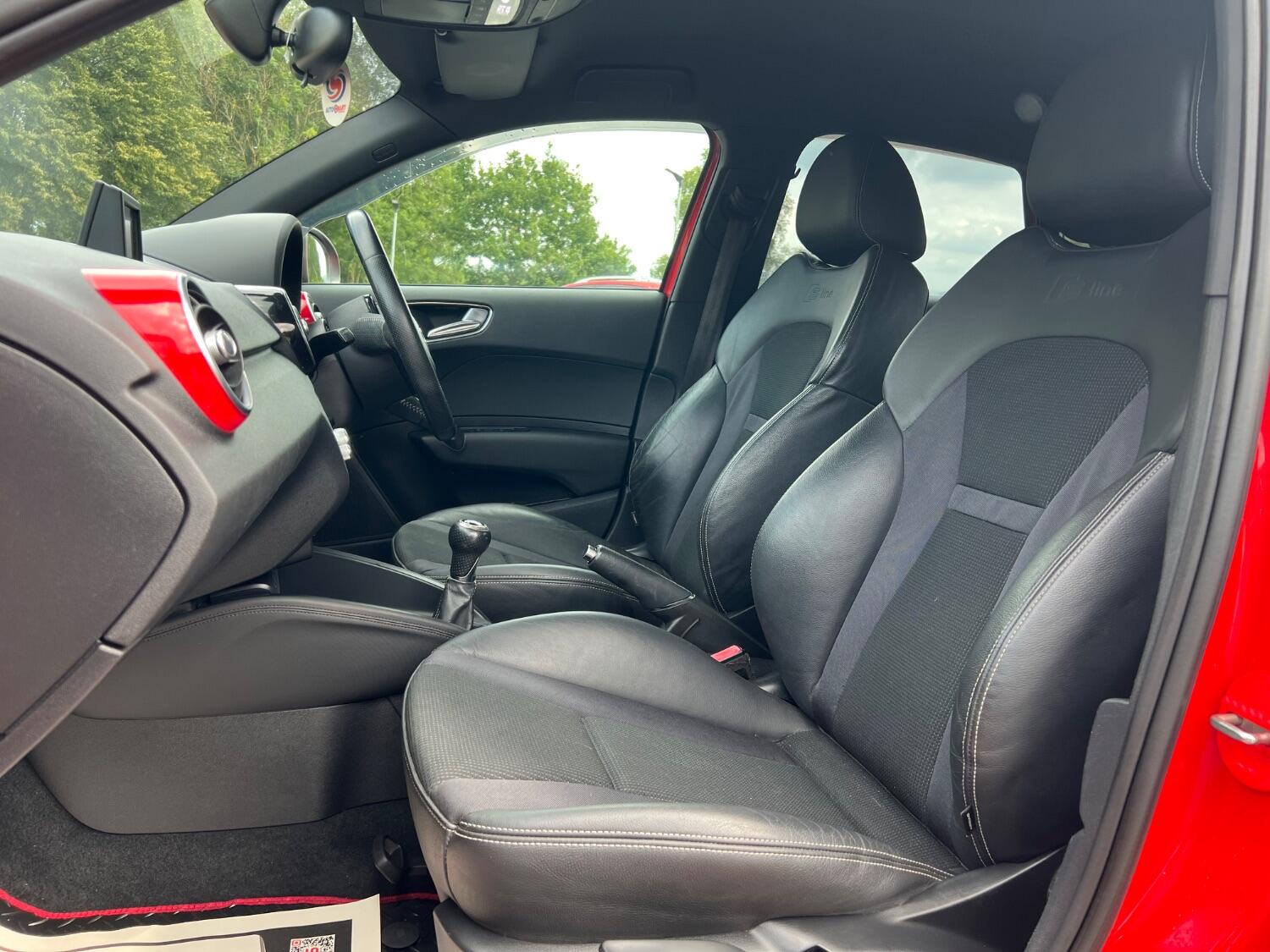  AUDI A1