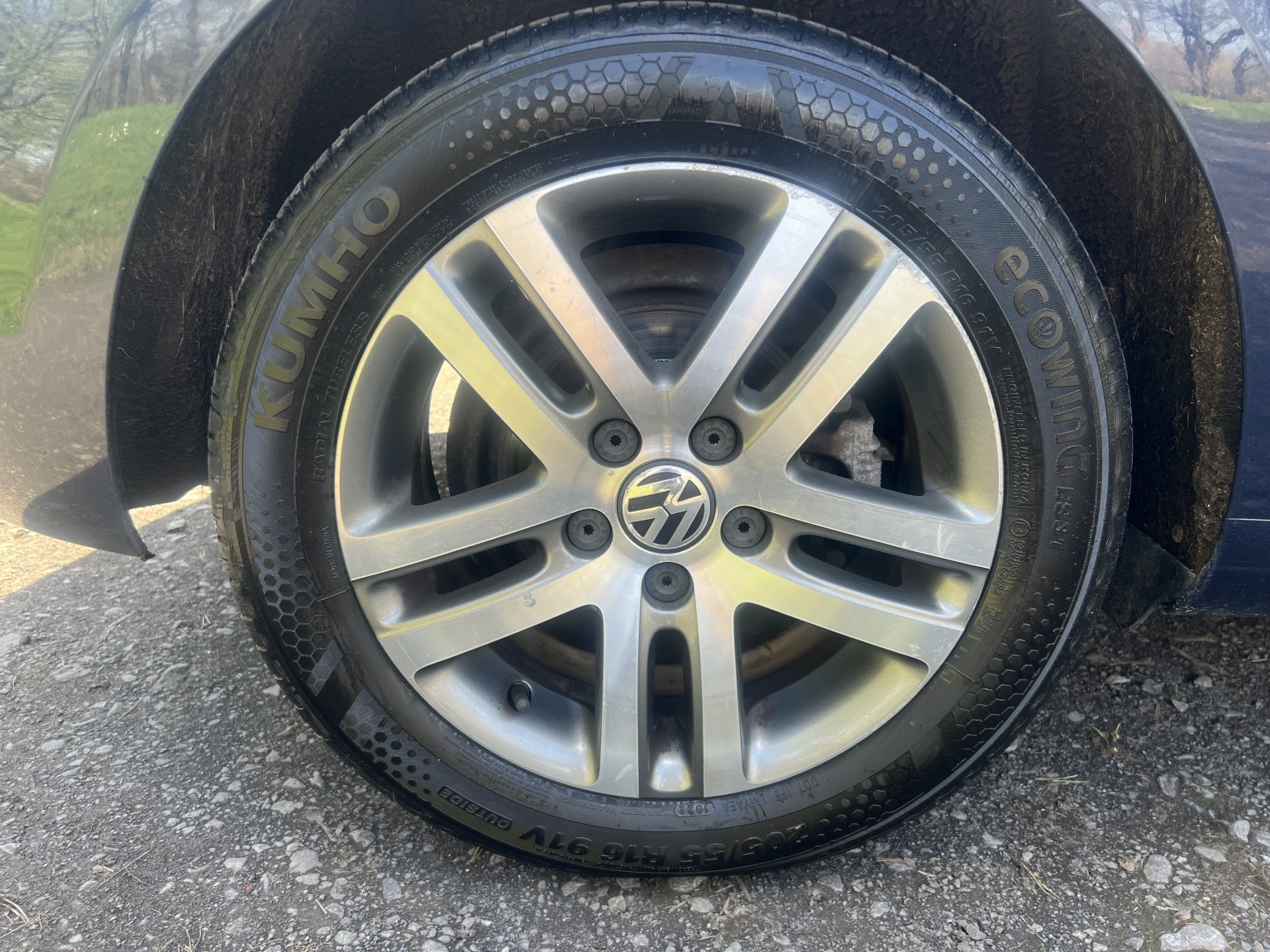  VOLKSWAGEN GOLF