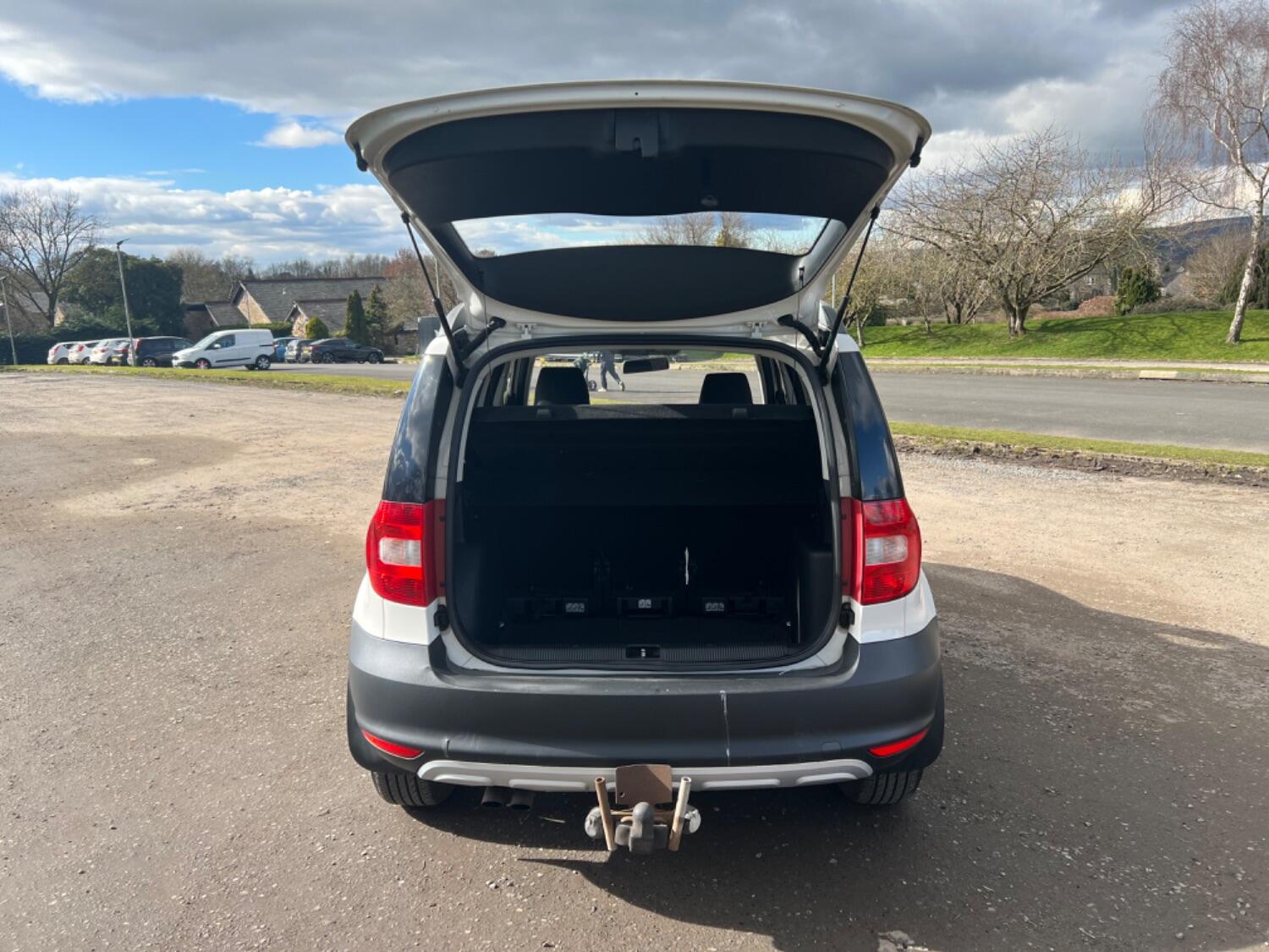  SKODA YETI