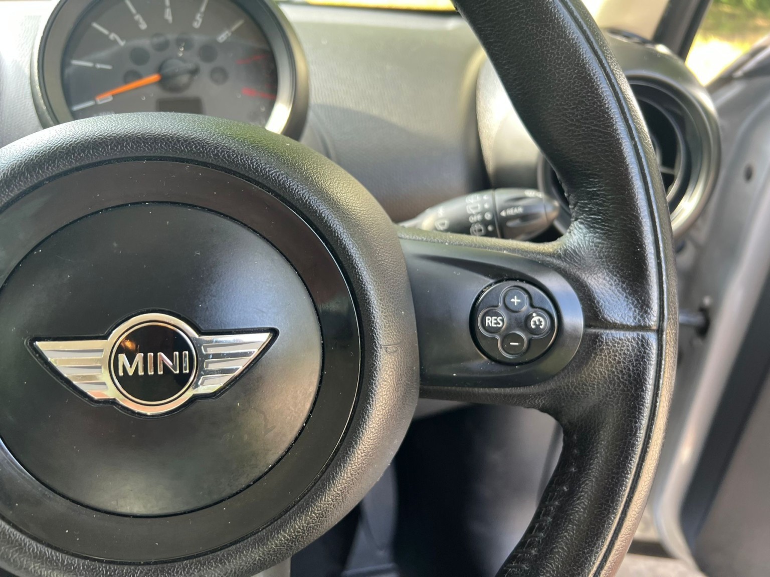  MINI PACEMAN