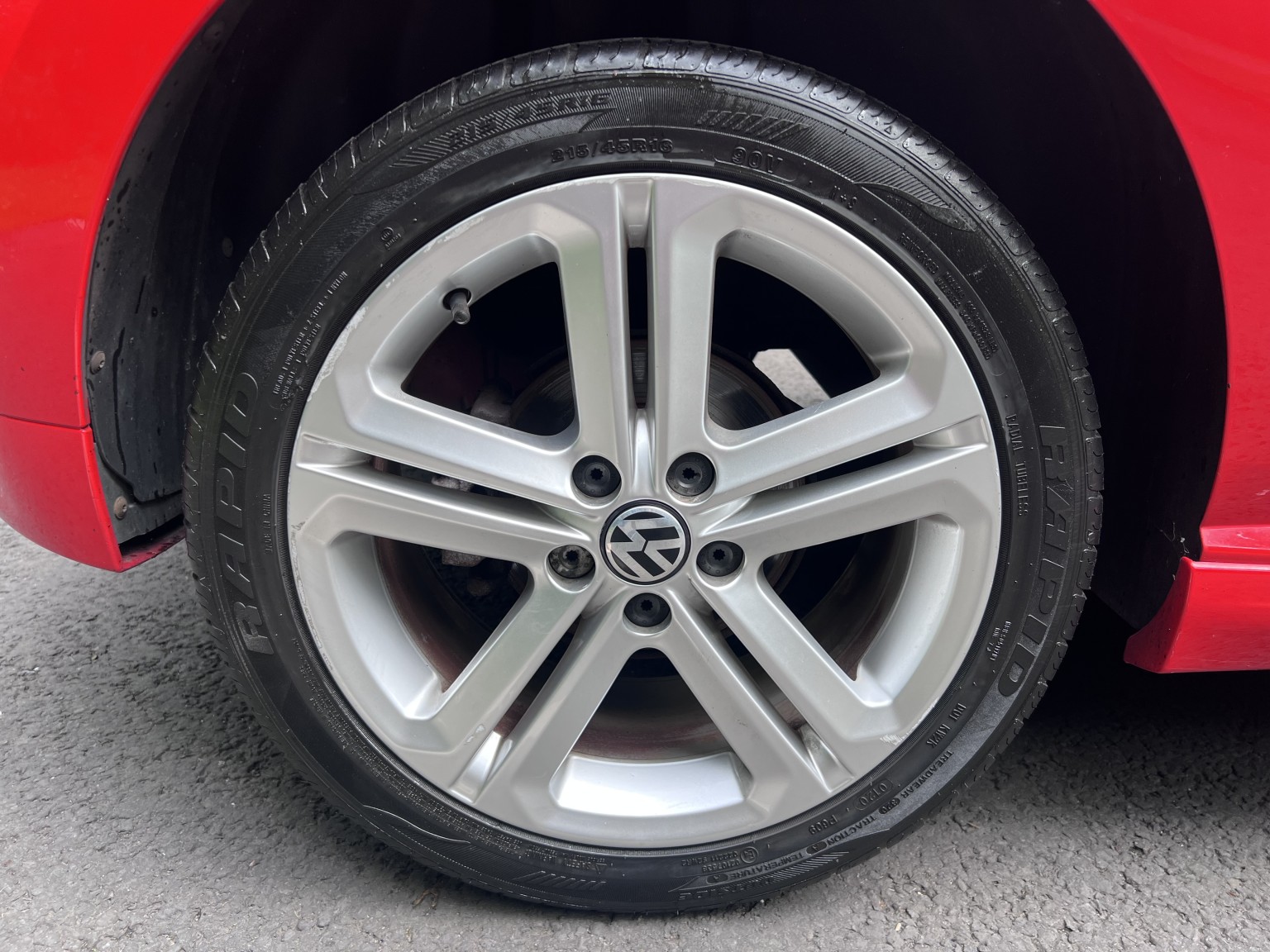  VOLKSWAGEN POLO